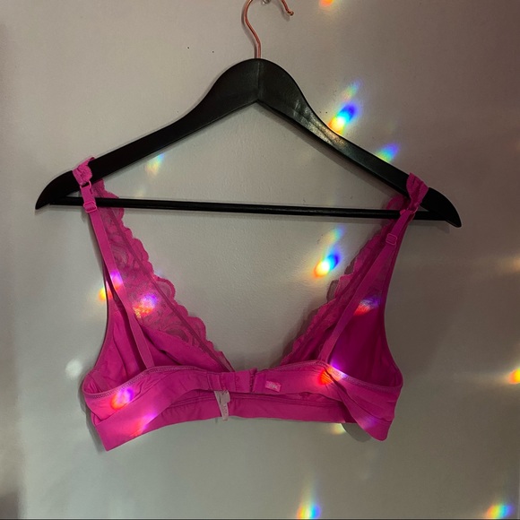 Victoria’s Secret Pink Lace Bra Bralette - Picture 2 of 3